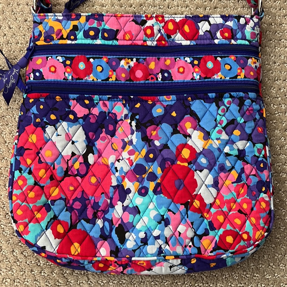 Vera Bradley Crossbody Bag - Picture 2 of 3